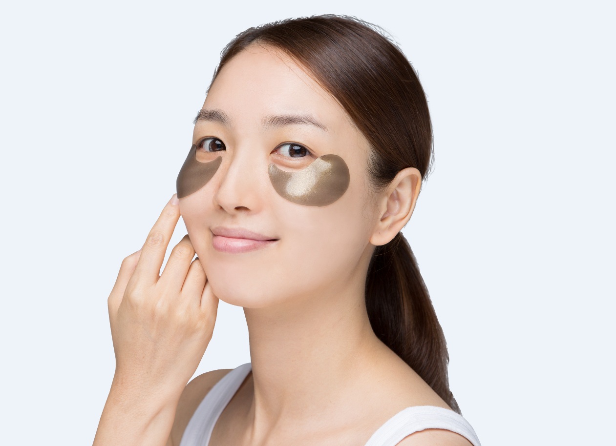 Чем полезна качественная корейская косметика для кожи вокруг глаз